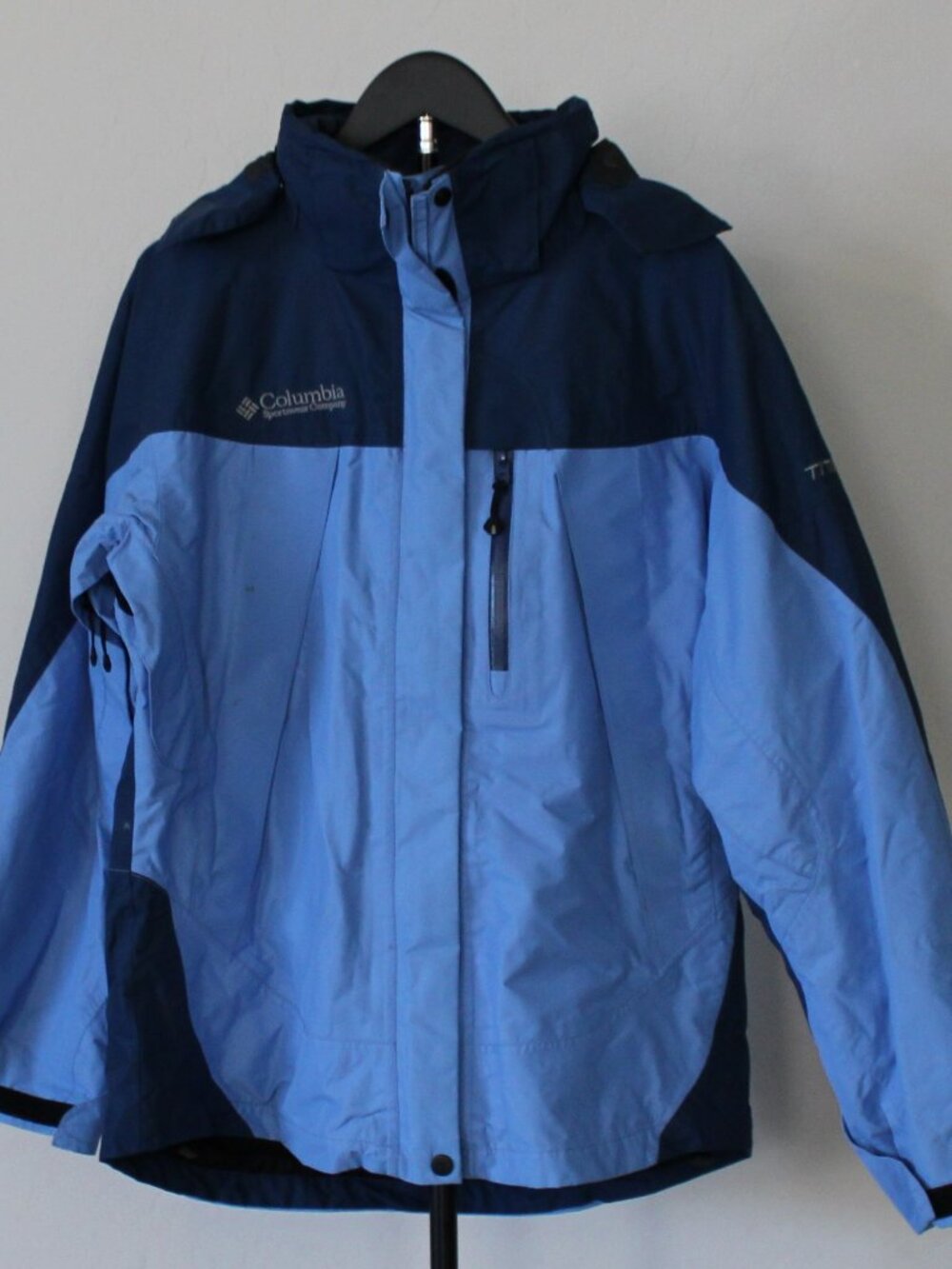 Columbia Omni-Tech Waterproof Jacket – Blue Hooded Coat – Size M